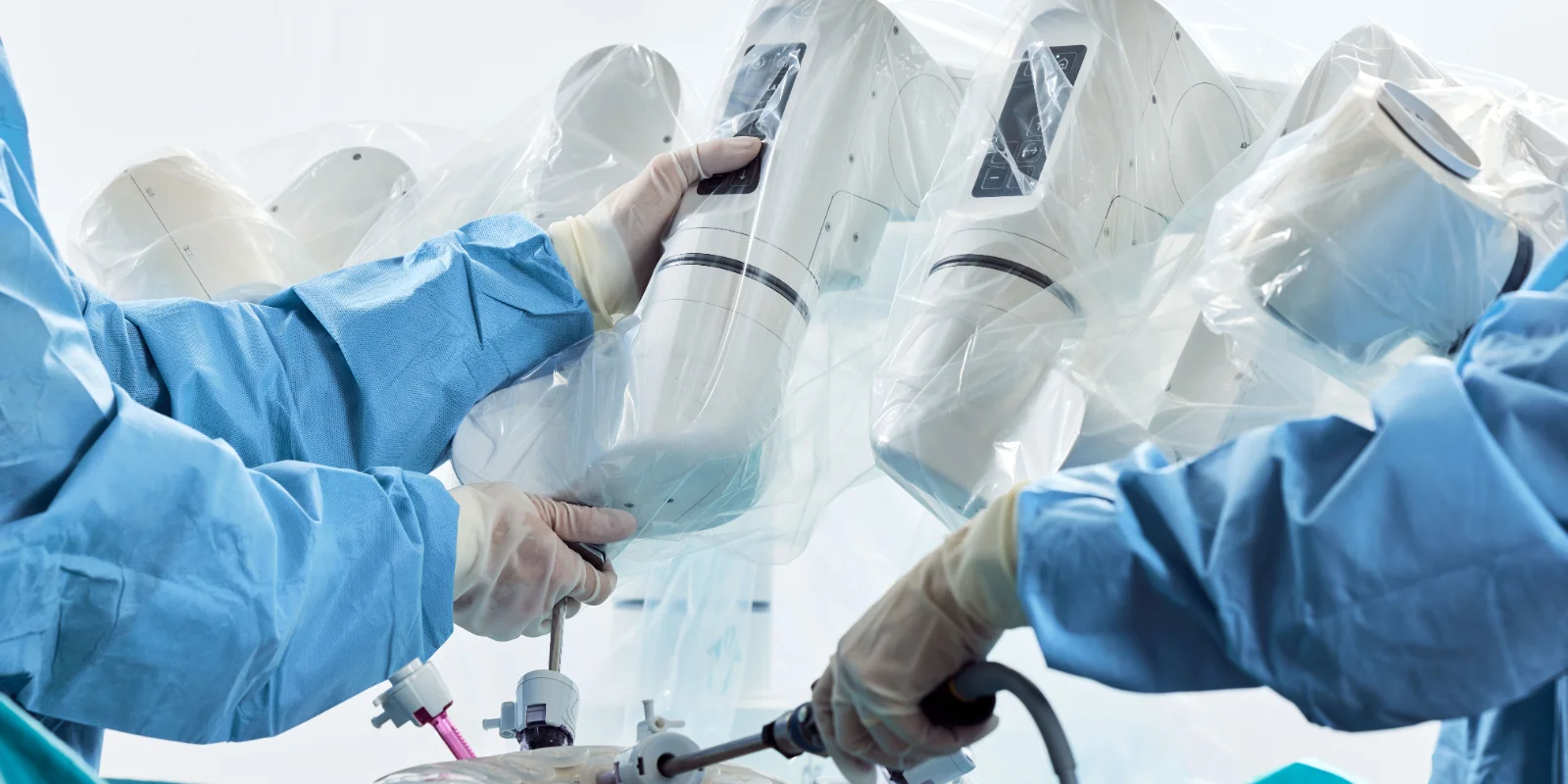 Distalmotion Dexter Surgial Robot in action
