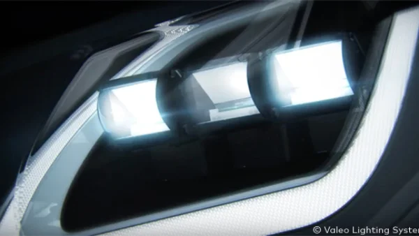 Valeo Lighting systems-S_10.jpg Valeo Lighting systems-S_10.jpg
