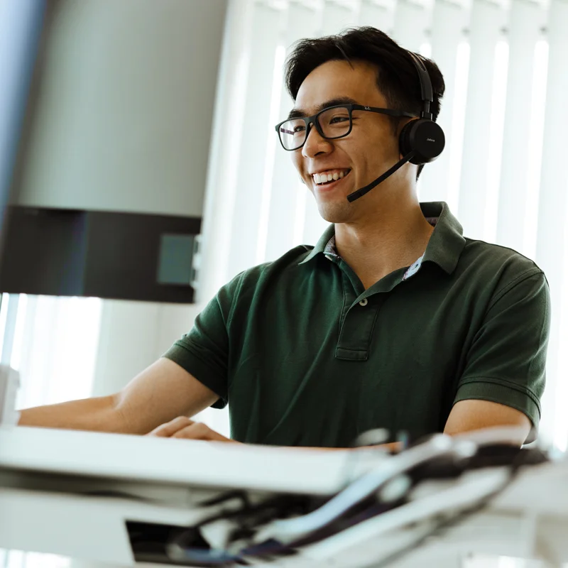 Get in Touch With Our Service & Support Experts Get in Touch With Our Service & Support Experts