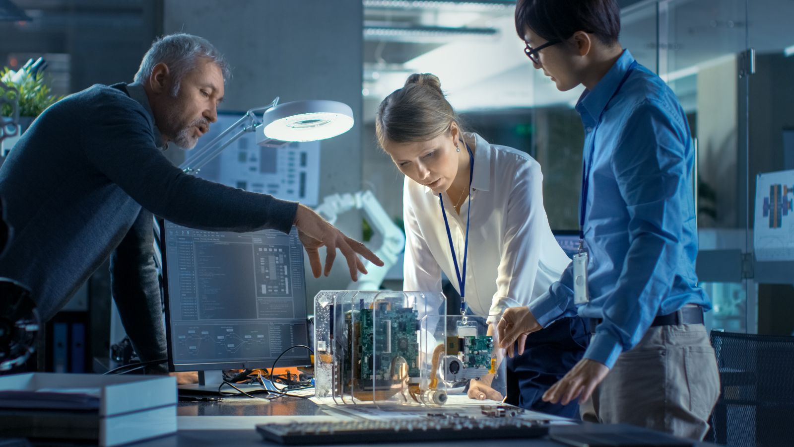 preevision_hero_system-engineers_AdobeStock_207627859.jpeg
