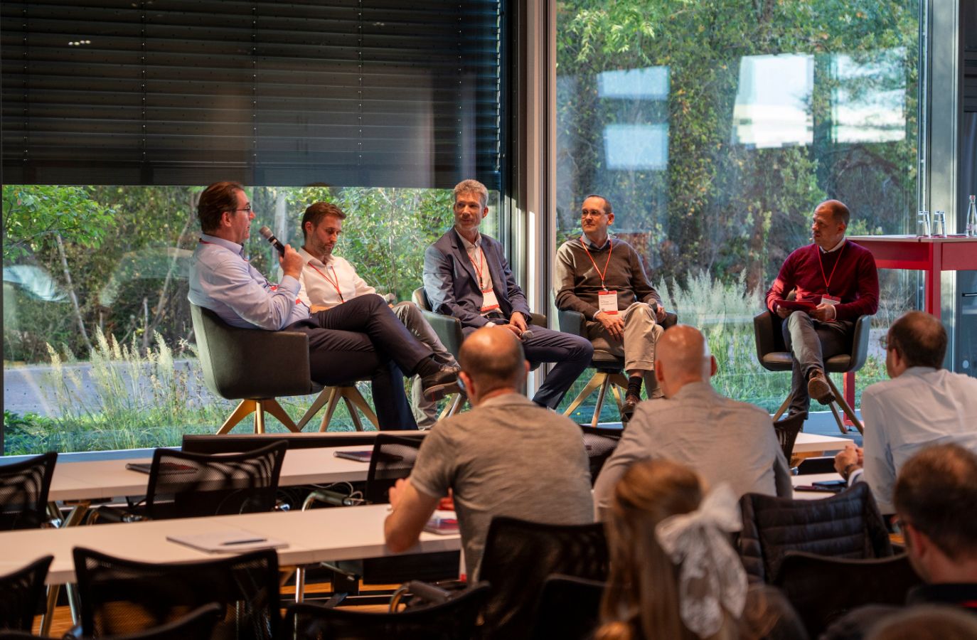 Panel Discussion at the Medical Engineering Symposium "How fast can MedTech innovate?" was the key question of the panel in 2026.